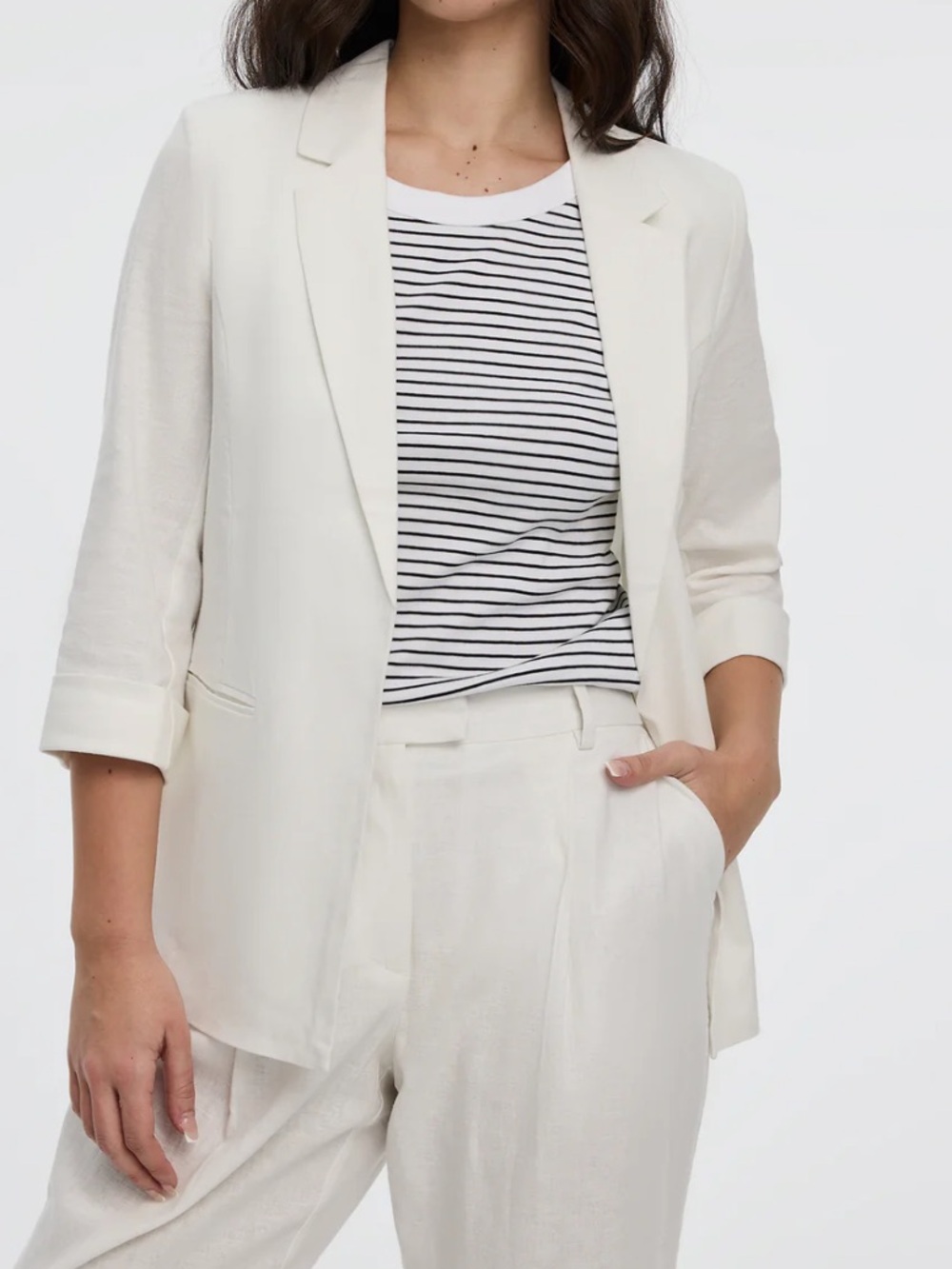 Reitmans White Open-Front Relaxed Blazer